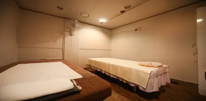 썬테라피 - 반포동 잠원역,반포역,사평역,교대역,강남역 인근 스웨디시 전문 마사지 매장 전경