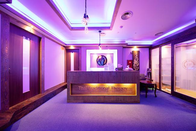 두성리 인근 타이, 아로마 서비스가 제공되는 왓포테라피의 전체 시설