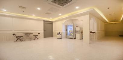 꽃테라피 - 성정동 두정역 인근 스웨디시 전문 마사지 매장 전경