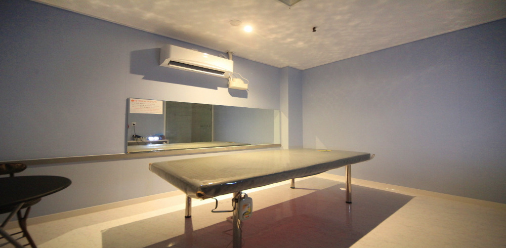 두정역 인근 한국관리사 마사지 전문 꽃테라피의 아늑한 내부 시설 안내