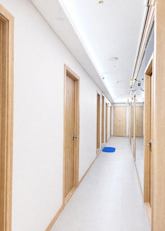 불당동 인근 한국관리사 마사지 전문 웨이테라피의 아늑한 내부 시설 안내