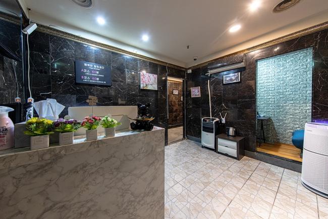 펄스웨디시 - 구갈동 신갈역,기흥역 인근 스웨디시 전문 마사지 매장 전경