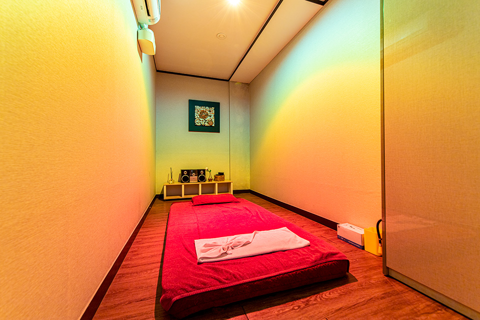 사평역,강남역,논현역,학동역,신논현역,언주역 인근 타이, 아로마, 커플관리, 스웨디시 서비스가 제공되는 신논현힐링타이의 전체 시설