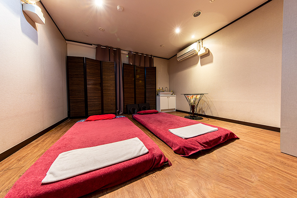 사평역,강남역,논현역,학동역,신논현역,언주역 인근 타이, 아로마, 커플관리, 스웨디시 서비스가 제공되는 신논현힐링타이의 전체 시설