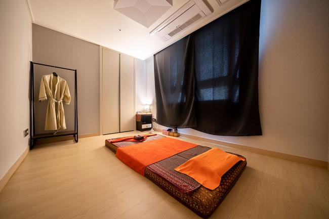 라바나 - 이의동 광교중앙역 인근 주차가능, 샤워가능, 커플실, 단체예약 완비된 마사지 시설