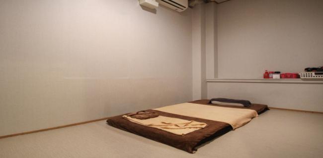 태국마사지 서비스가 제공되는 탄현동 야타이 매장 내부 사진