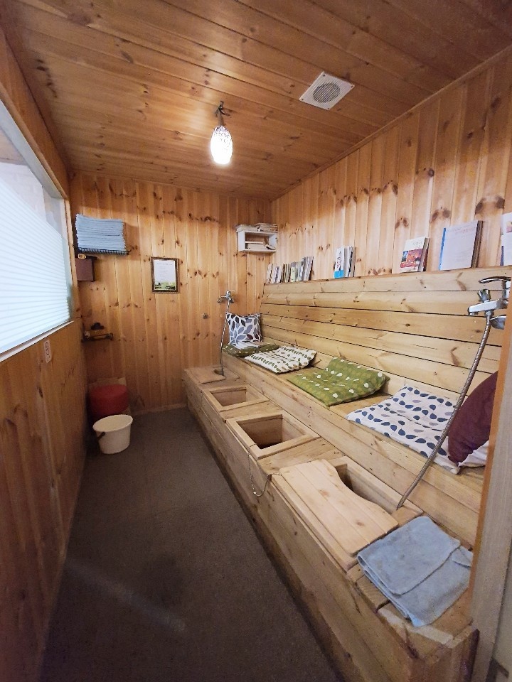 주변 태국마사지 추천 매장 더타이의 전체적인 인테리어 모습