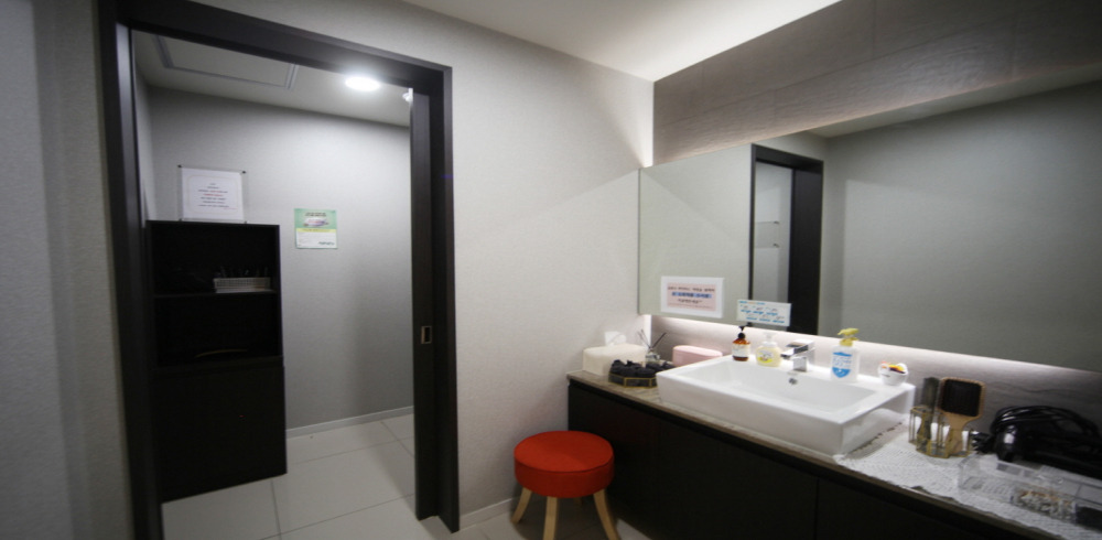 스웨디시 서비스가 제공되는 사당동 끌로에스웨디시 매장 내부 사진