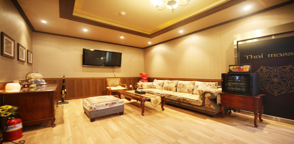 태국마사지 관리 전문 마사지 매장 라페스타킹타이 내부 공간