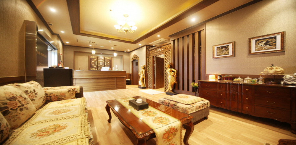 정발산역에 위치한 타이, 아로마, 스웨디시 서비스 가능 라페스타킹타이 시설