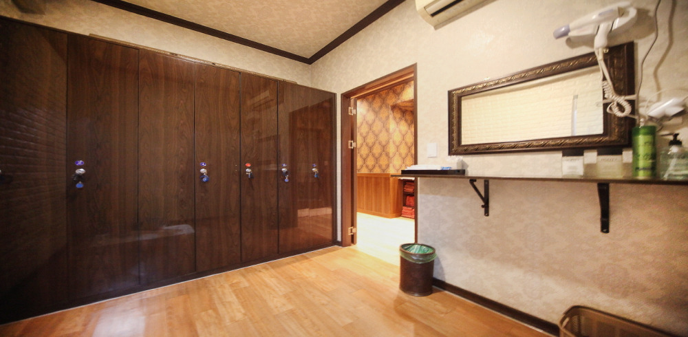 태국마사지 서비스가 제공되는 장항동 라페스타킹타이 매장 내부 사진