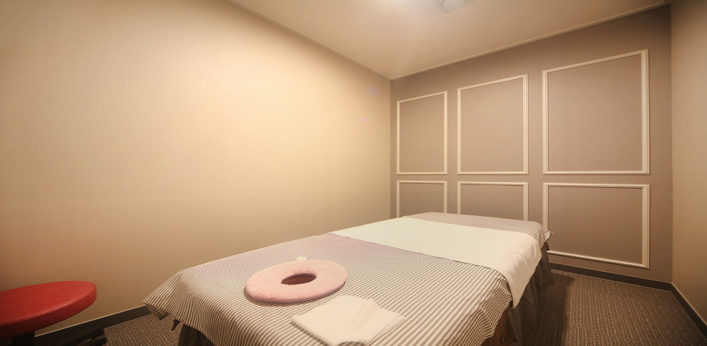 호구포역 인근 아로마, 건식/스포츠, 커플관리, 스웨디시, 풋케어 서비스가 제공되는 명가아로마의 전체 시설