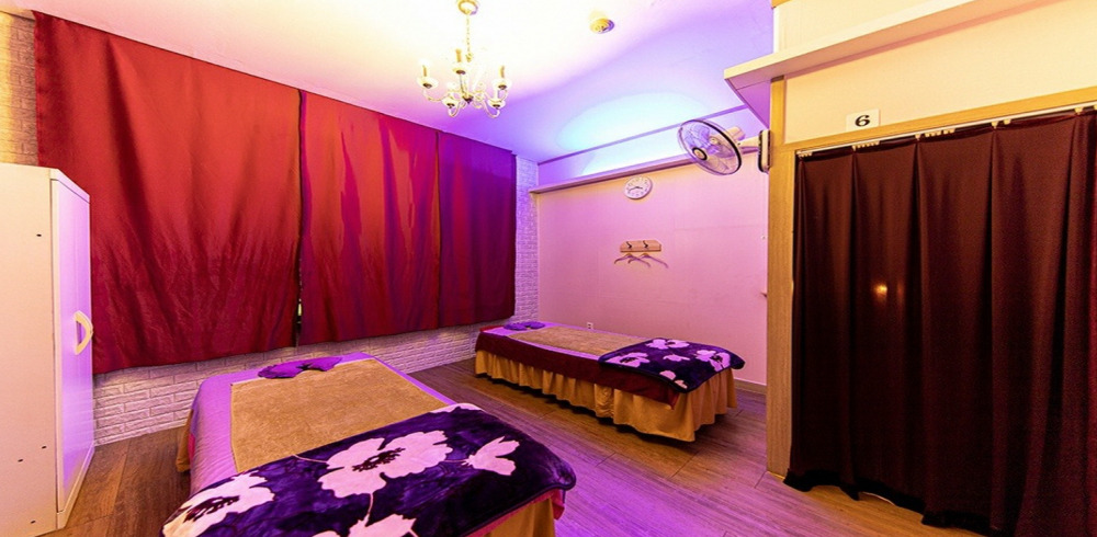 청라동 중국마사지 전문 금아로마의 깔끔하고 정돈된 내부 전경