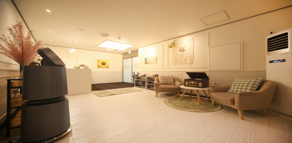 동탄역 인근 한국관리사 마사지 전문 엔젤테라피의 아늑한 내부 시설 안내