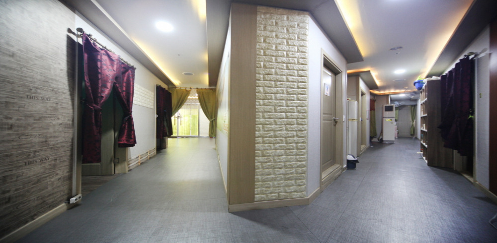 주변 중국마사지 추천 매장 쎄븐마사지의 전체적인 인테리어 모습