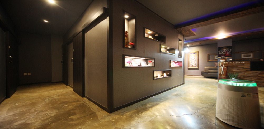 주변 태국마사지 추천 매장 킹타이의 전체적인 인테리어 모습