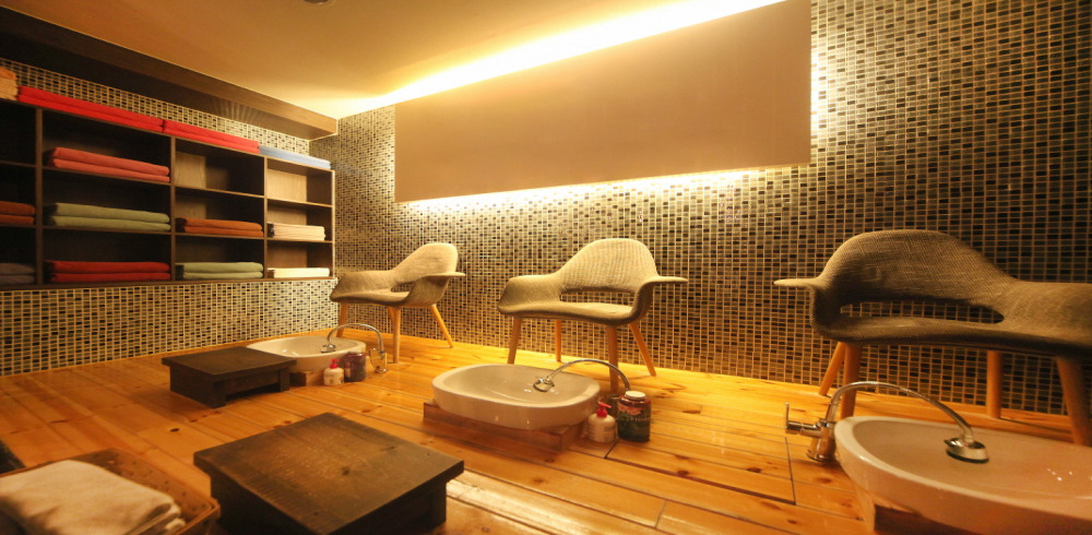 지행동 스웨디시 전문 더청담스웨디시의 깔끔하고 정돈된 내부 전경