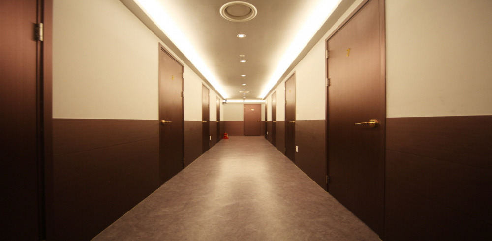 주변 한국마사지 추천 매장 Y마사지의 전체적인 인테리어 모습