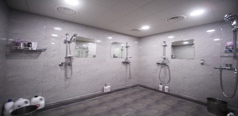 고덕동 한국마사지 전문 Y마사지의 깔끔하고 정돈된 내부 전경