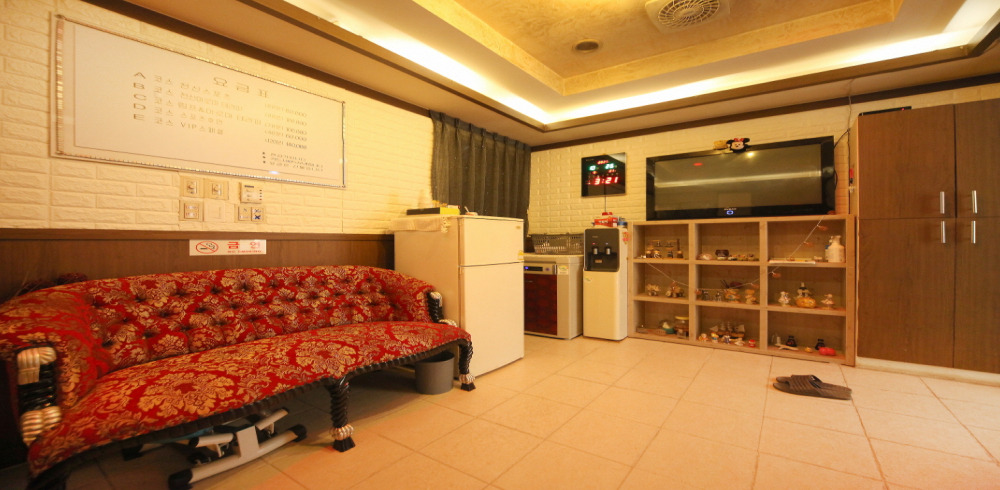 산동리 인근 아로마, 건식/스포츠, 스웨디시 서비스가 제공되는 휴아로마의 전체 시설