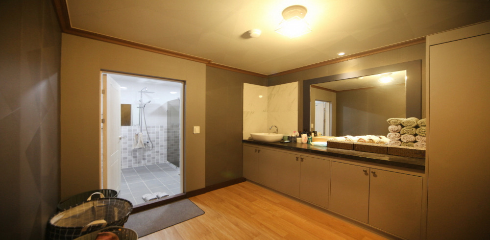 학성동 인근 타이, 아로마, 커플관리 서비스가 제공되는 홍타이의 전체 시설