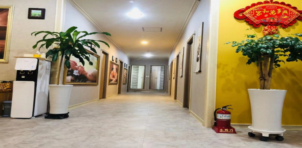 복대동 인근 마사지 잘하는 곳 명가중국정통마사지 청결하게 관리된 내부 시설