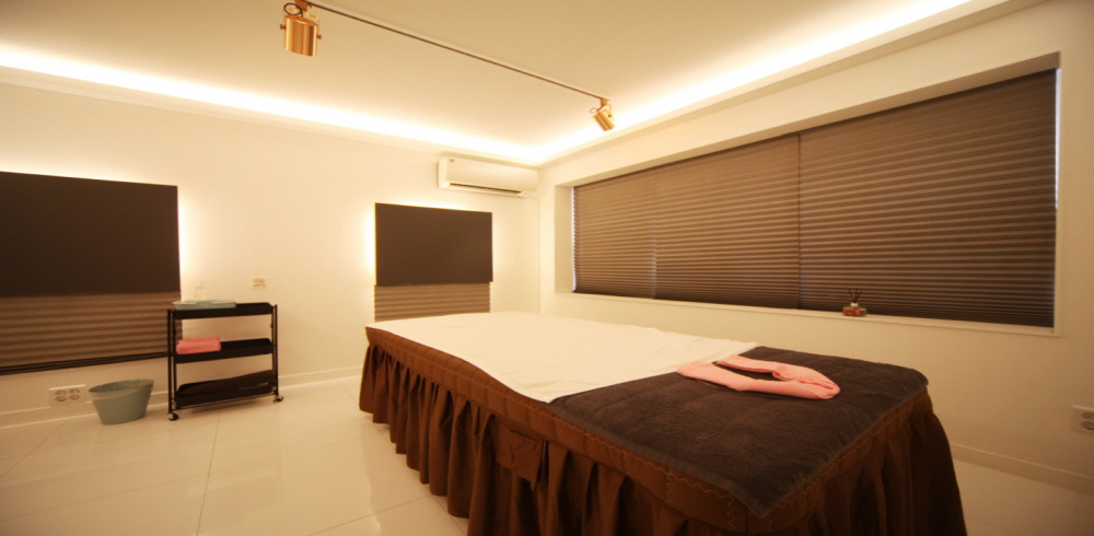 더바디(신천시장) - 수성동4가 수성시장역,대구은행역,신천역,수성구민운동장역 인근 주차가능, 샤워가능, 단체예약 완비된 마사지 시설