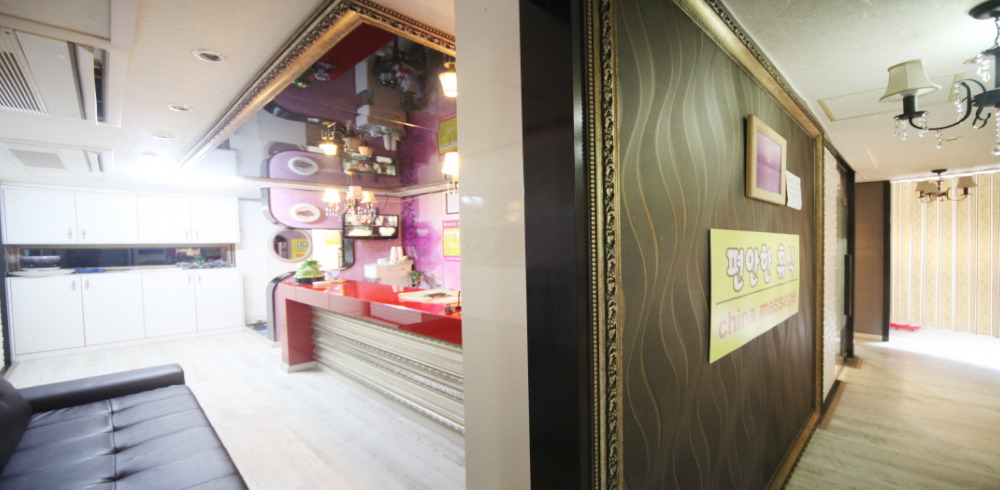 중앙동 중국마사지 전문 차이나마사지의 깔끔하고 정돈된 내부 전경