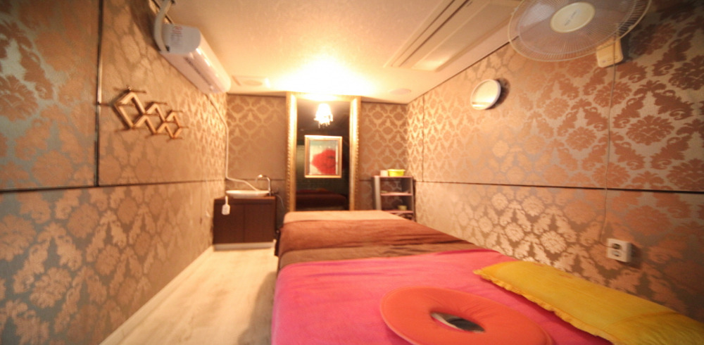 중앙동 중국관리사 마사지샵 차이나마사지의 쾌적한 관리실 내부 모습