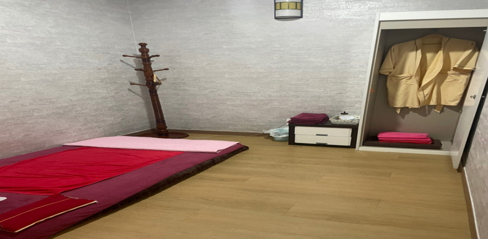 주변 태국마사지 추천 매장 썸타이아로마의 전체적인 인테리어 모습