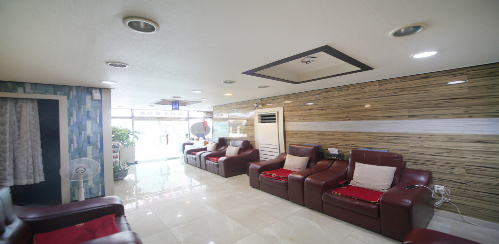 동래역,명륜역,교대역,수안역,낙민역에 위치한 아로마, 건식/스포츠, 풋케어 서비스 가능 중국전통마사지 시설