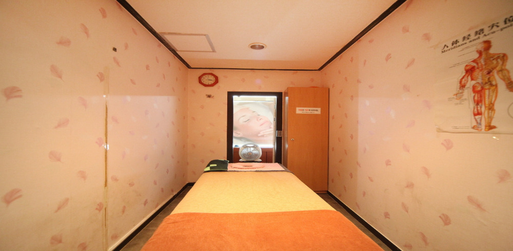 동래역,명륜역,교대역,수안역,낙민역 주변 태국마사지 추천 매장 중국전통마사지의 전체적인 인테리어 모습
