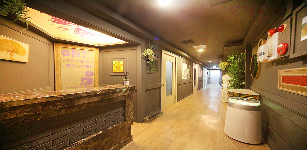 퍼플테라피 - 석촌동 석촌고분역,잠실역,석촌역,송파역,송파나루역 인근 스웨디시 전문 마사지 매장 전경