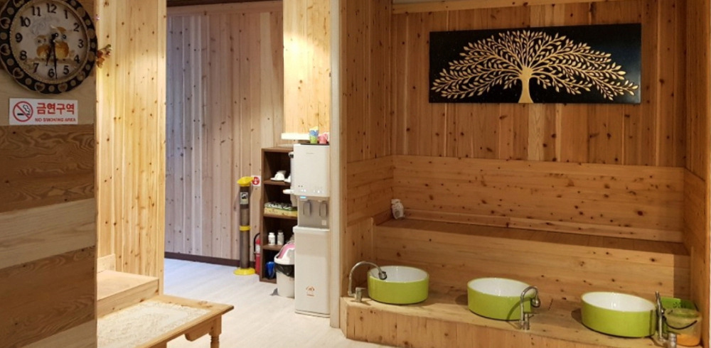 주변 태국마사지 추천 매장 명품정통테라피의 전체적인 인테리어 모습