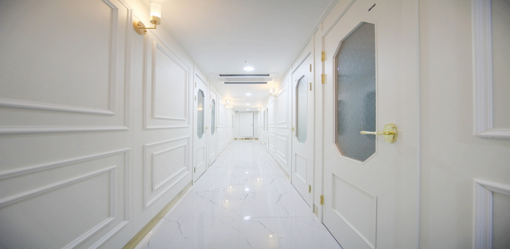 강동역,둔촌동역,길동역,굽은다리역,중앙보훈병원역 주변 라인테라피 매장 주요 시설 및 인테리어 사진