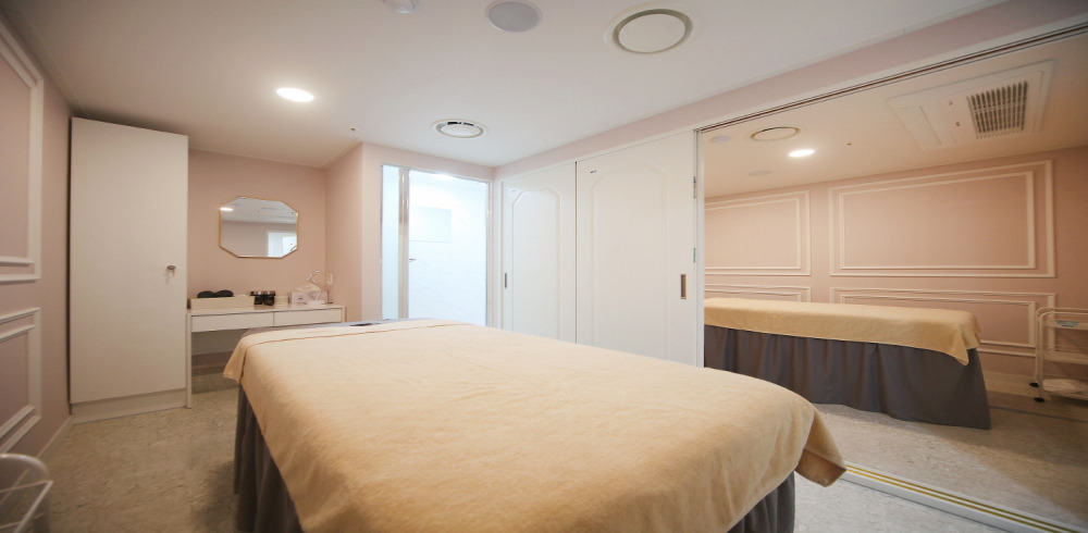 강동역,둔촌동역,길동역,굽은다리역,중앙보훈병원역 인근 마사지 잘하는 곳 라인테라피 청결하게 관리된 내부 시설