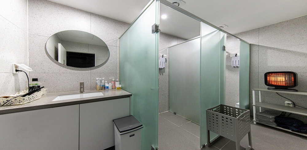 망월동 어느멋진날 주차가능, 샤워가능, 커플실, 단체예약, 남/여공용샵 완비된 시설 사진