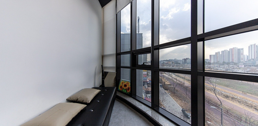 망월동 스웨디시 전문 어느멋진날의 아늑하고 프라이빗한 분위기