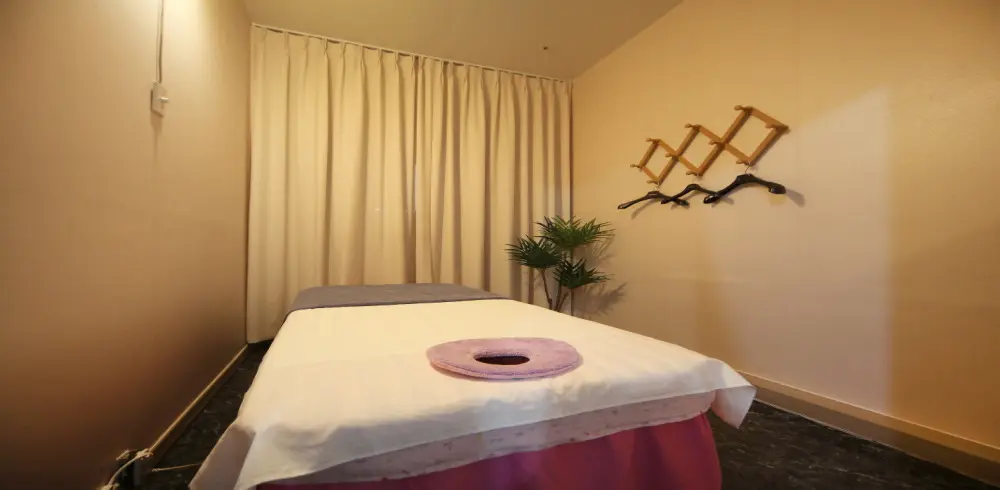 서현역 인근 한국관리사 마사지 전문 힐링약손마사지의 아늑한 내부 시설 안내