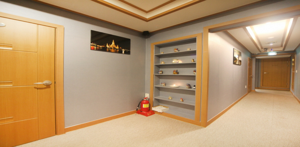 가양역 주변 태국마사지 추천 매장 잇츠타이의 전체적인 인테리어 모습