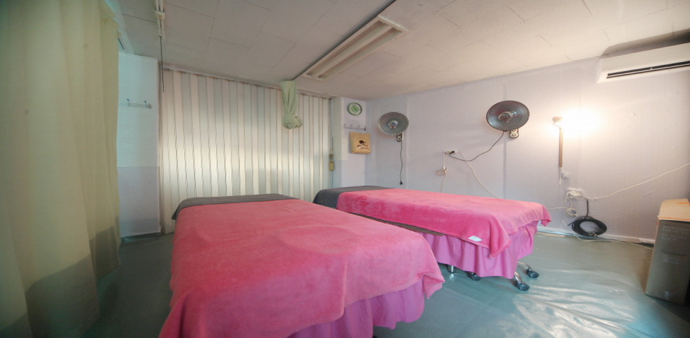 덕소리 중국관리사 마사지샵 건강하오의 쾌적한 관리실 내부 모습