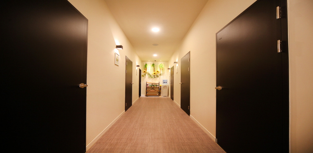 한국마사지 서비스가 제공되는 목현동 힐링테라피 매장 내부 사진