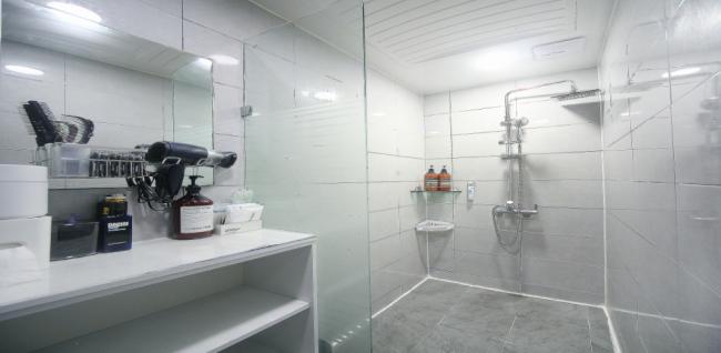 코지테라피 - 중동 부천시청역 인근 주차가능, 샤워가능, 단체예약 완비된 마사지 시설