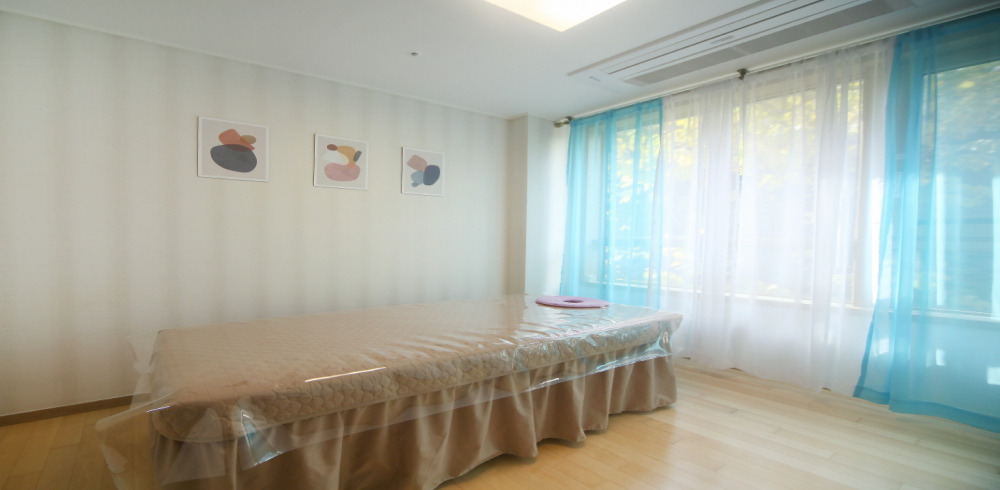 스웨디시 서비스가 제공되는 백현동 여우비스웨디시 매장 내부 사진