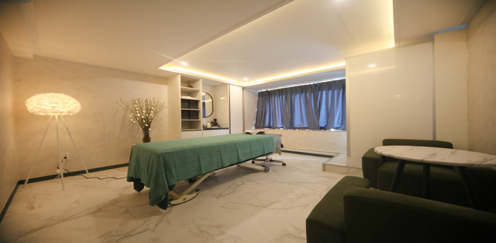 삼성중앙역,한티역,선릉역,삼성역,대치역 인근 마사지 잘하는 곳 아델테라피 청결하게 관리된 내부 시설