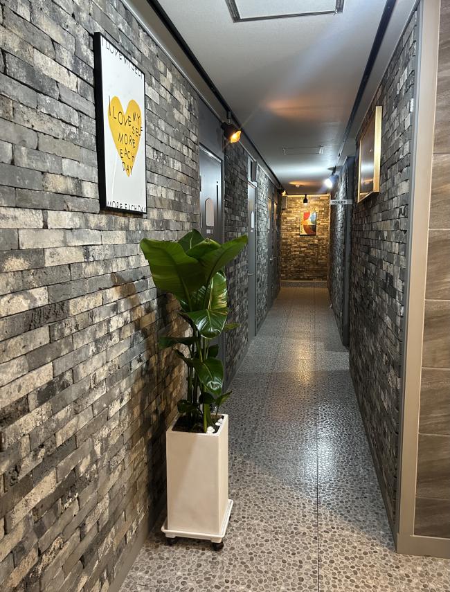 슈가테라피 - 신림동 신대방역 인근 주차가능, 샤워가능, 단체예약 완비된 마사지 시설