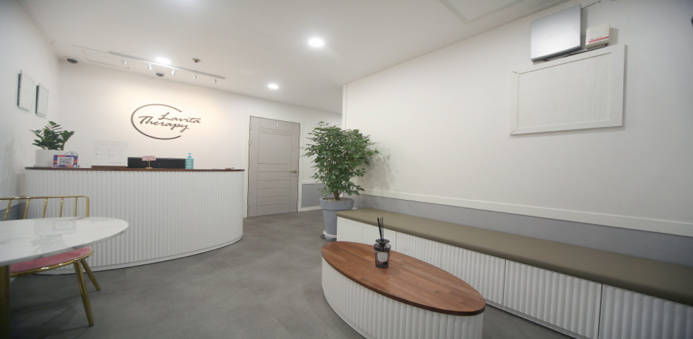 라비타테라피 - 장항동 주엽역,정발산역 2번출구,정발산역 인근 스웨디시 전문 마사지 매장 전경