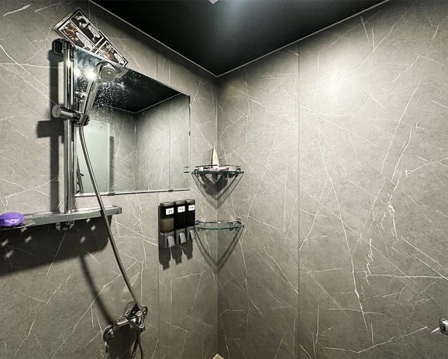 스웨디시 서비스가 제공되는 세류동 미스티 매장 내부 사진