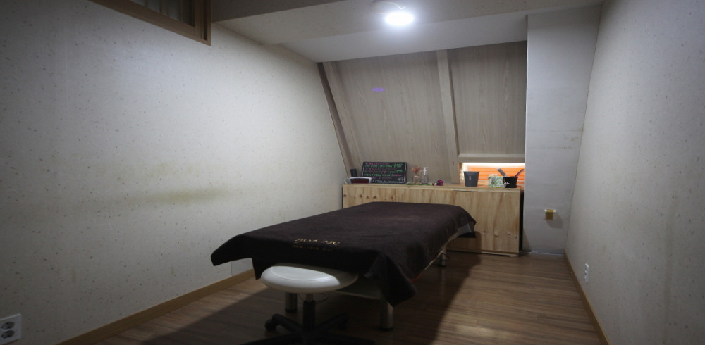 선정릉역,강남구청역,삼성중앙역,청담역,한티역,선릉역,삼성역,봉은사역 인근 한국관리사 마사지 전문 삿에스떼의 아늑한 내부 시설 안내