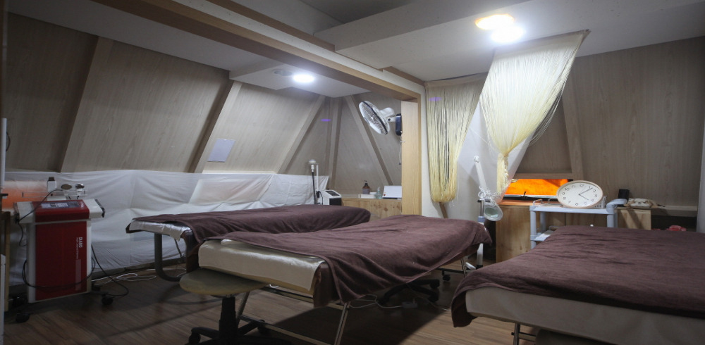 선정릉역,강남구청역,삼성중앙역,청담역,한티역,선릉역,삼성역,봉은사역 인근 한국관리사 마사지 전문 삿에스떼의 아늑한 내부 시설 안내